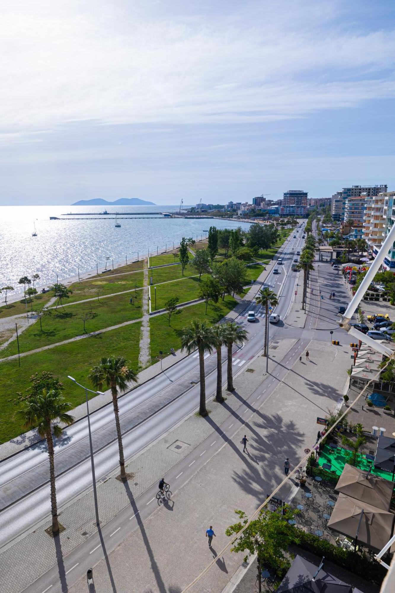 Lucas Apartments Rental Vlorë Buitenkant foto