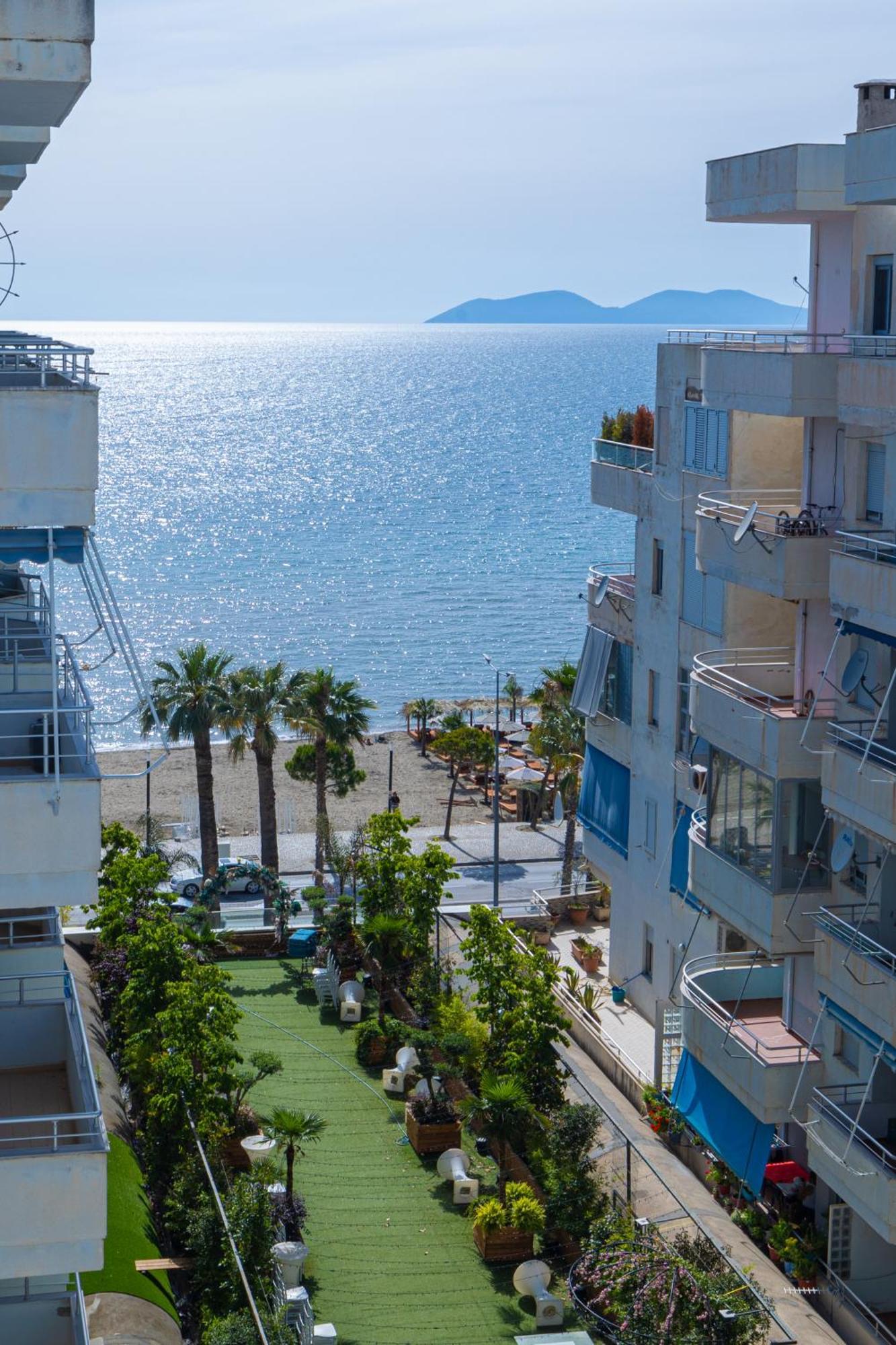 Lucas Apartments Rental Vlorë Buitenkant foto